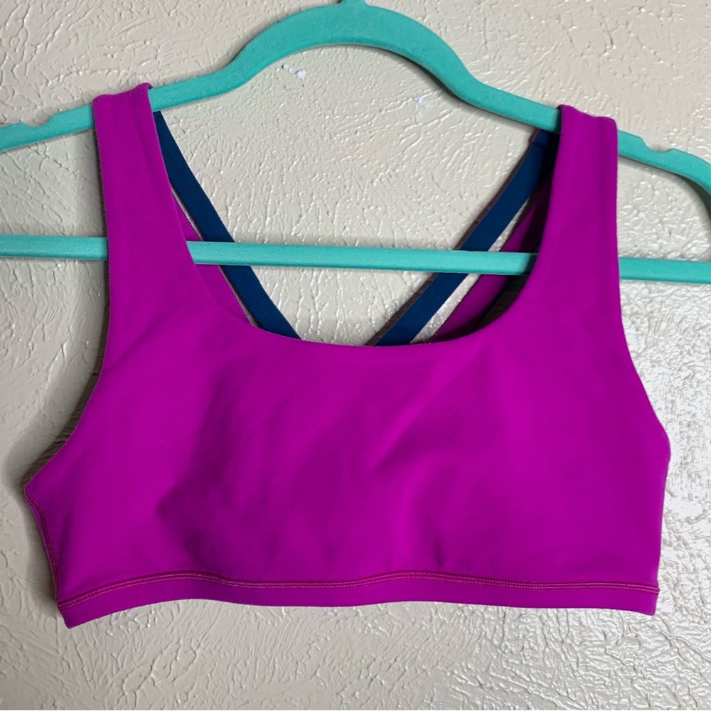 Ivivva‎ reversible Pink and Blue sport bra